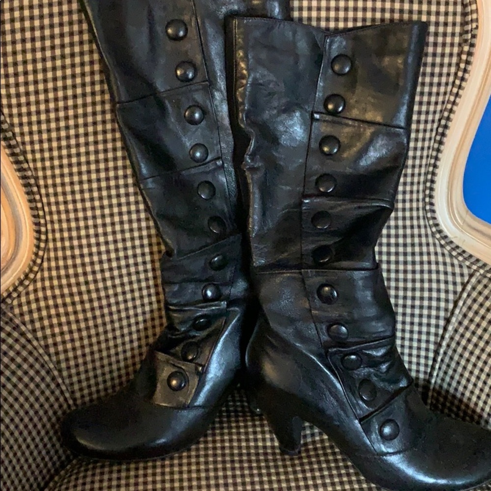 Miz Mooz boots